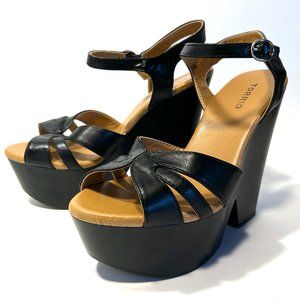 NEW Torrid Heeled Sandal Heels -